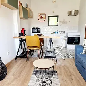  Hébergement de vacances Maisonnette Du Foirail